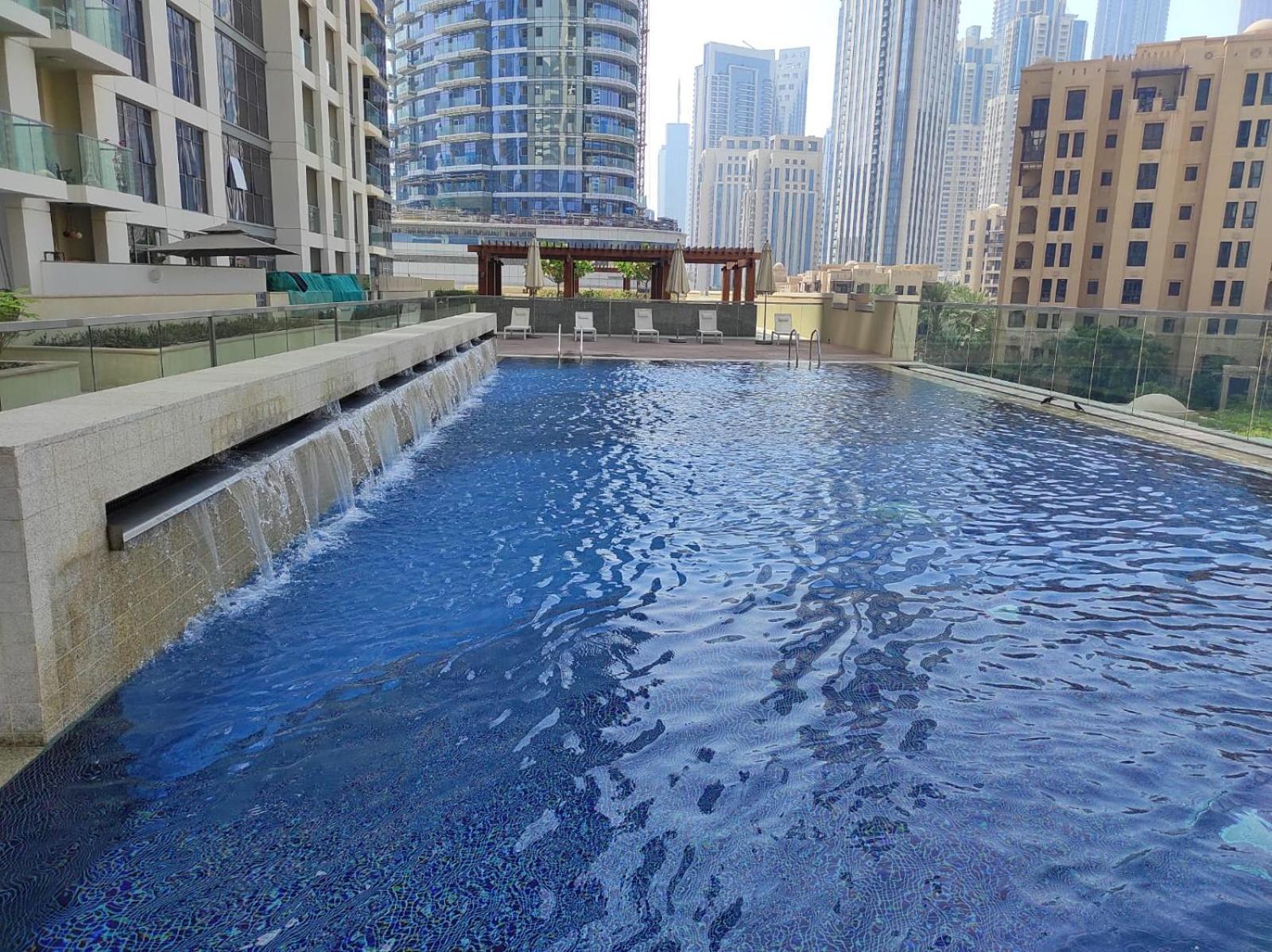두바이 Lux Bnb Bellevue Tower Downtown 아파트 외부 사진